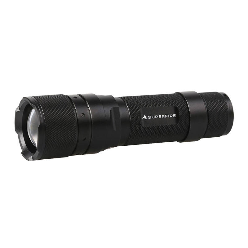 Latarka SUPERFIRE F3-L2 strumień świetlny 570lm 3