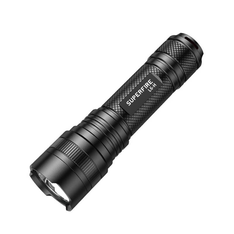 Latarka SUPERFIRE L6-H strumień świetlny 750lm USB-C 5