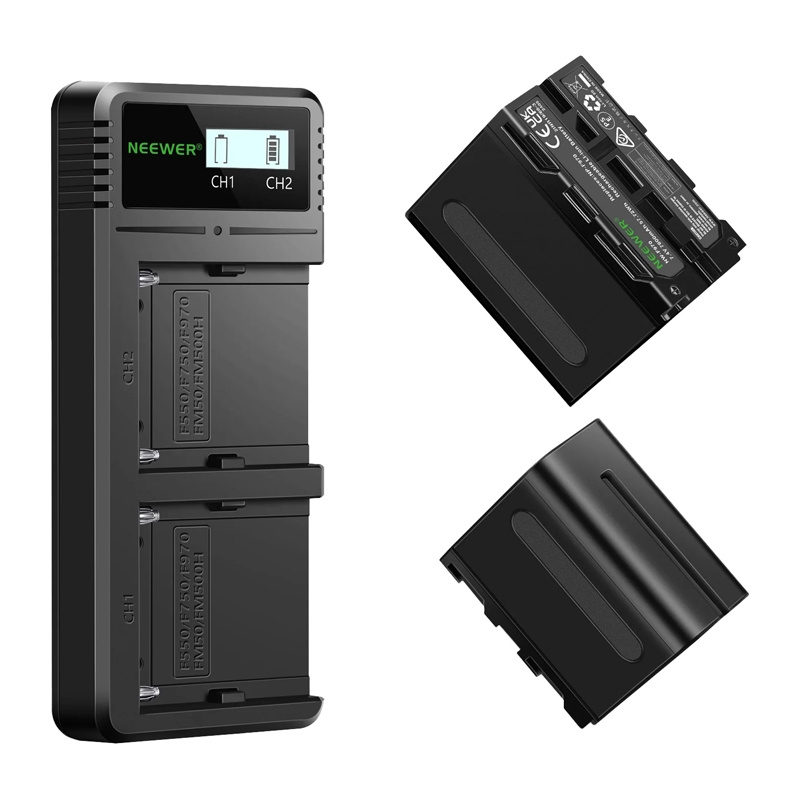 Set of 2 batteries with charger NEEWER